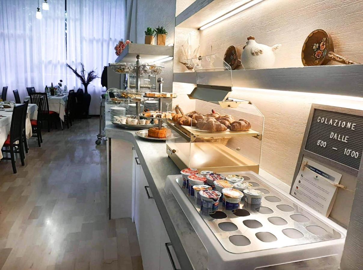 Hotel Zen 리그나노 사비아도로 외부 사진