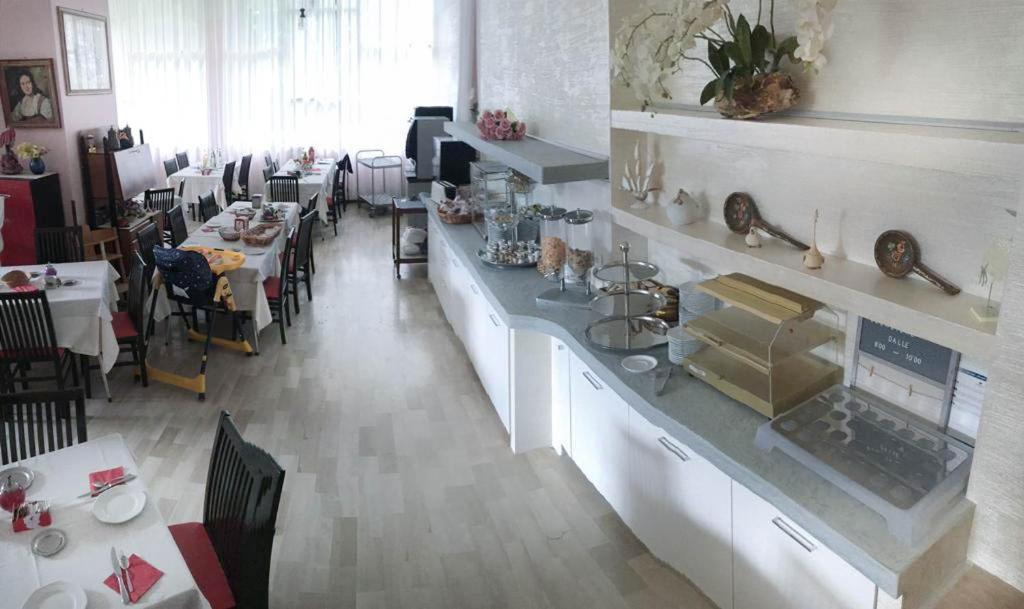 Hotel Zen 리그나노 사비아도로 외부 사진